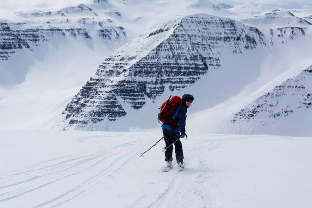 Nolan MSAA guide skiing across glacier
